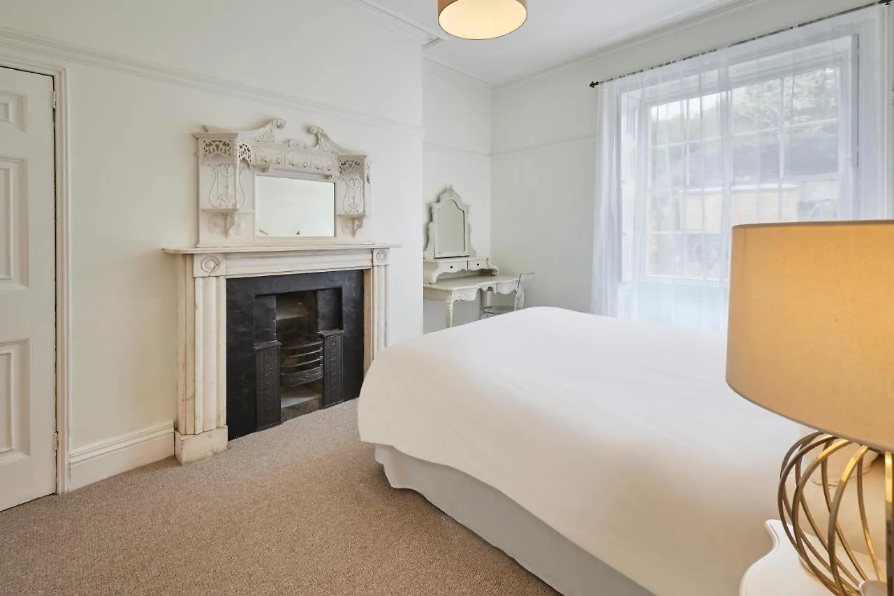 Host & Stay - Scoresby Place Whitby